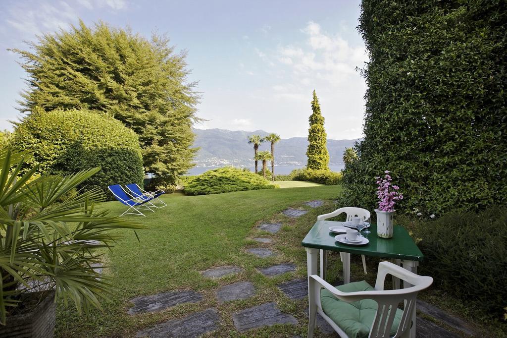 Villa Panorama Porto Valtravaglia Bagian luar foto
